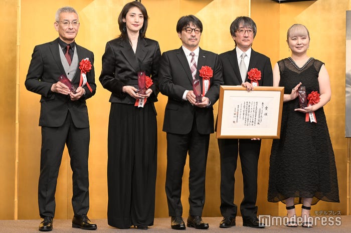 渥美博、天海祐希、佐々木卓、堀義貴、瀬戸山美咲(C)モデルプレス