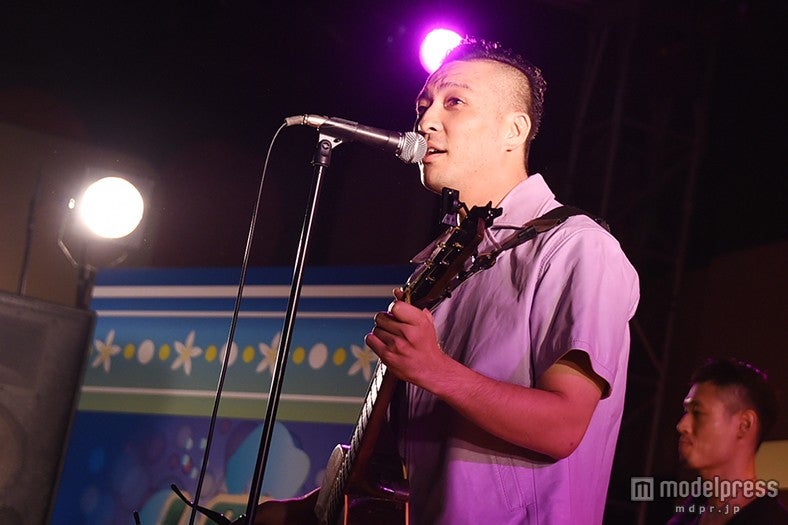 若旦那、熱いパフォーマンスで会場揺らす 女子高生に“愛”のメッセージ