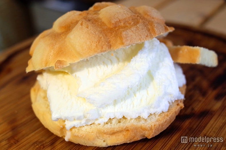 話題の“メロンパンアイス”を金沢本店へ食べに行こう