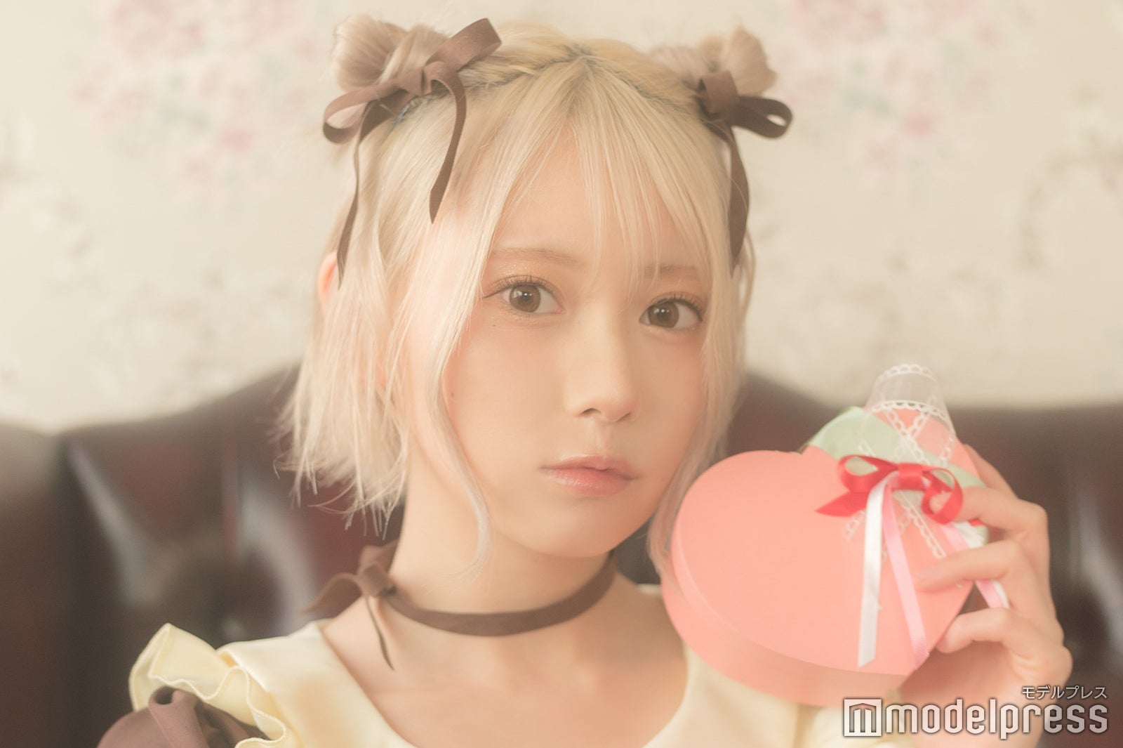 金髪ショート美女・篠崎こころ「コミケ」は“自分を解放できる場所”　先輩コスプレイヤーからの刺激も明かす＜モデルプレスインタビュー＞