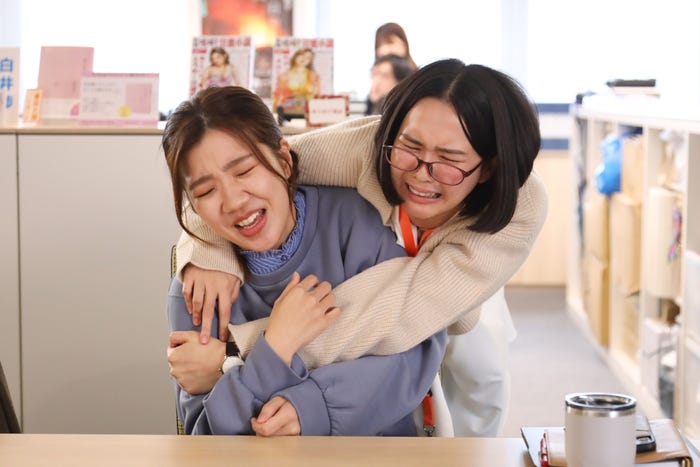 福田麻貴、白河れい「婚活1000本ノック」第4話より(C)フジテレビ