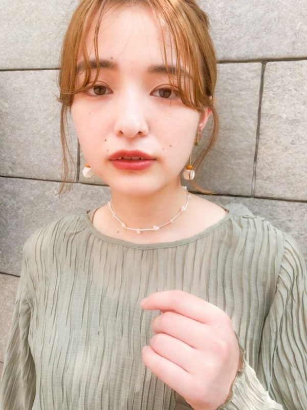 手軽にイメチェンできる前髪アレンジ集 伸ばしかけでもできる大人のおしゃバング モデルプレス 手軽にイメチェンできる前髪アレンジ集 伸ばしかけでもできる大人のおしゃバング モデルプレス