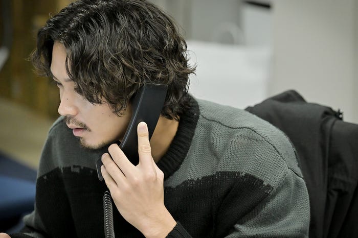 磯村勇斗「クジャクのダンス、誰が見た?」第2話(C)TBS