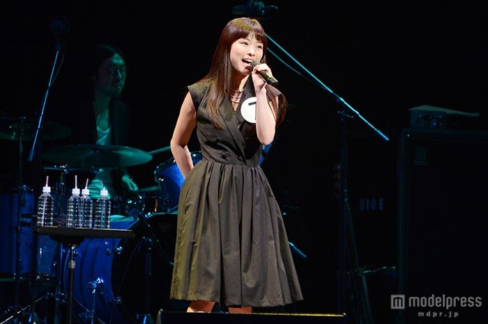 歌唱審査に臨む生田若菜さん