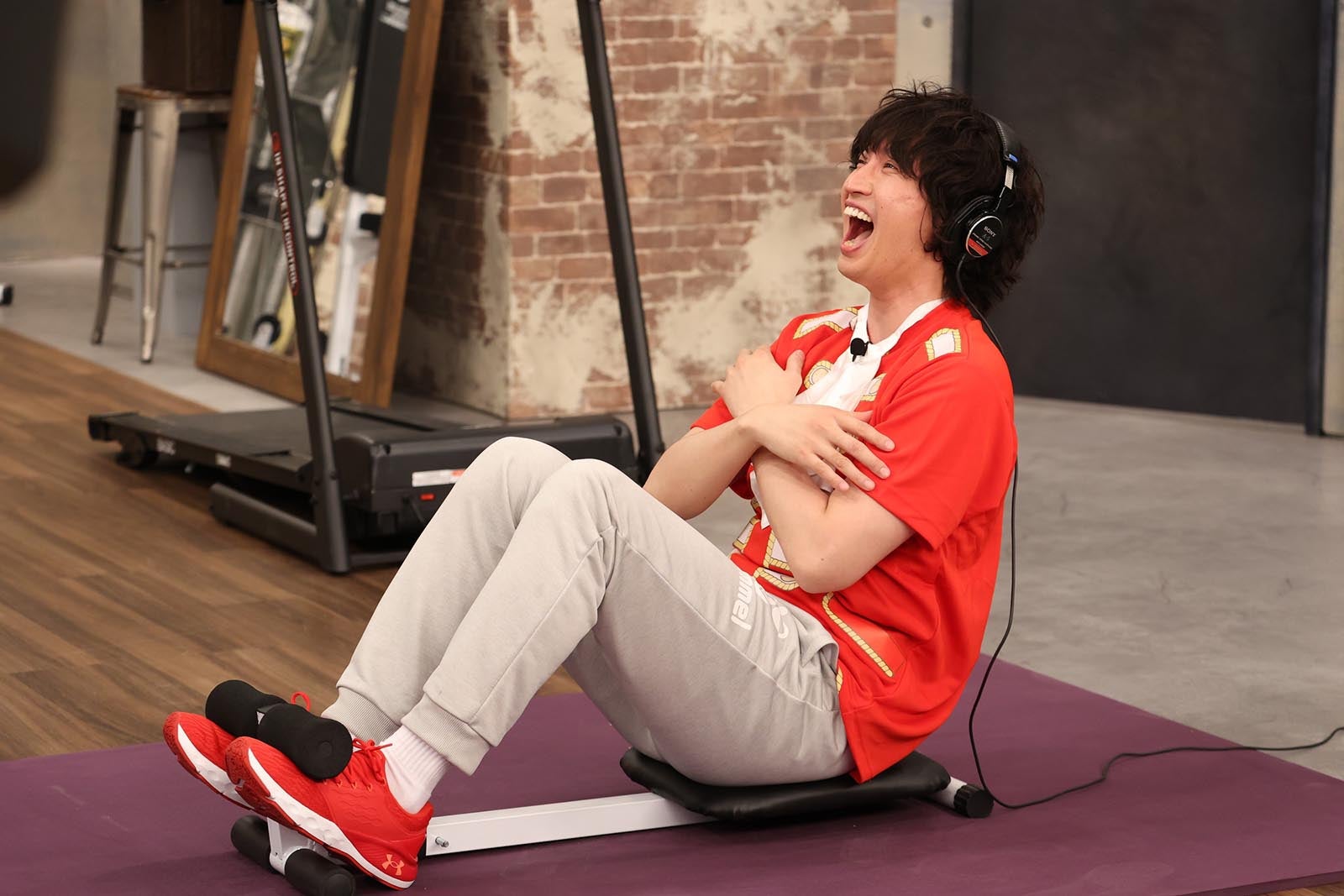 関ジャニ∞大倉忠義、5年ぶり「タズラーGP」復活でメンバーから容赦ないイタズラ「この格好は屈辱的」