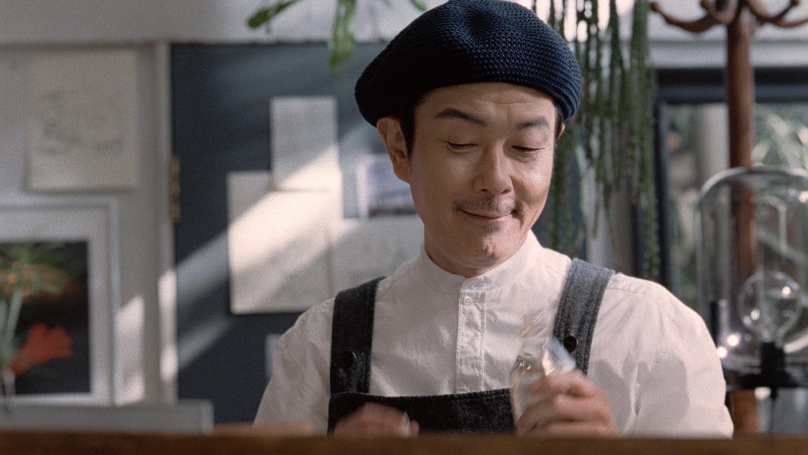 リリー・フランキー／新CMより（提供画像）