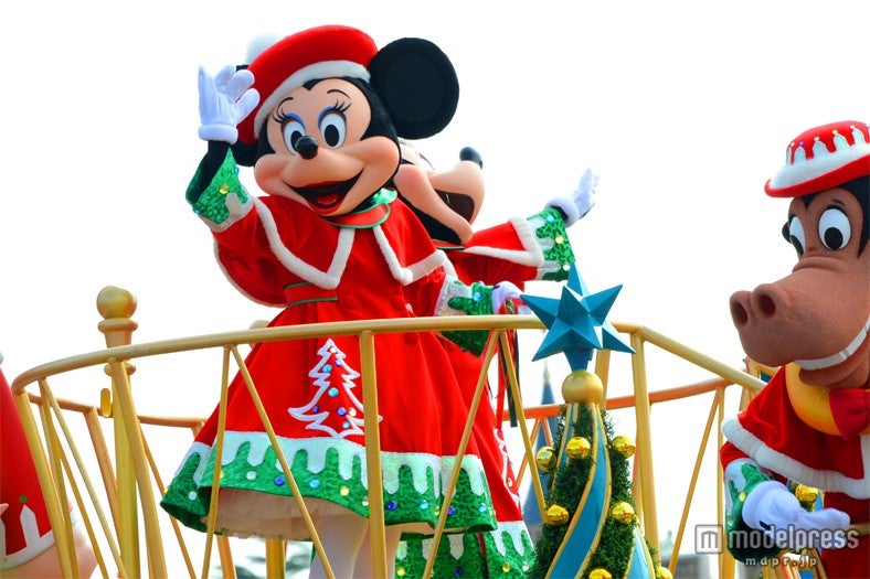 東京ディズニーランド「ディズニー・サンタヴィレッジ・パレード」