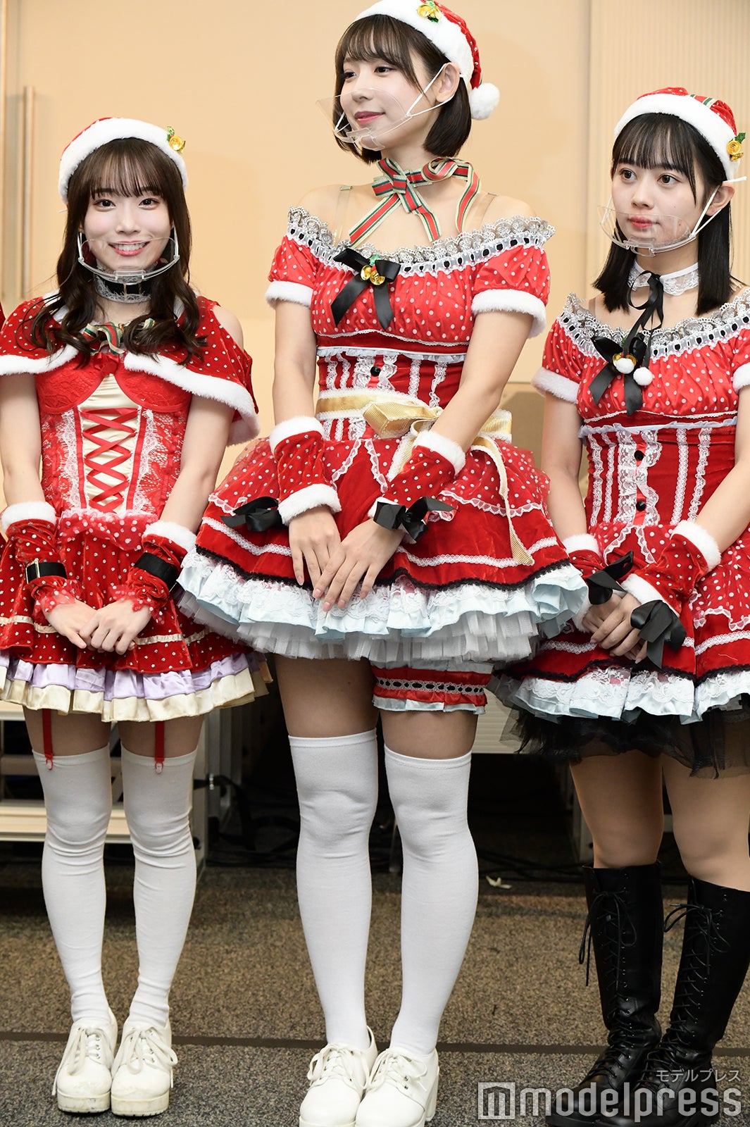 岸みゆ、水湊みお、近藤沙瑛子（C）モデルプレス