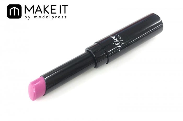 ヴィセ アヴァン/リップスティック/019 HYDRANGEA/1,600円(税抜) (C)メイクイット