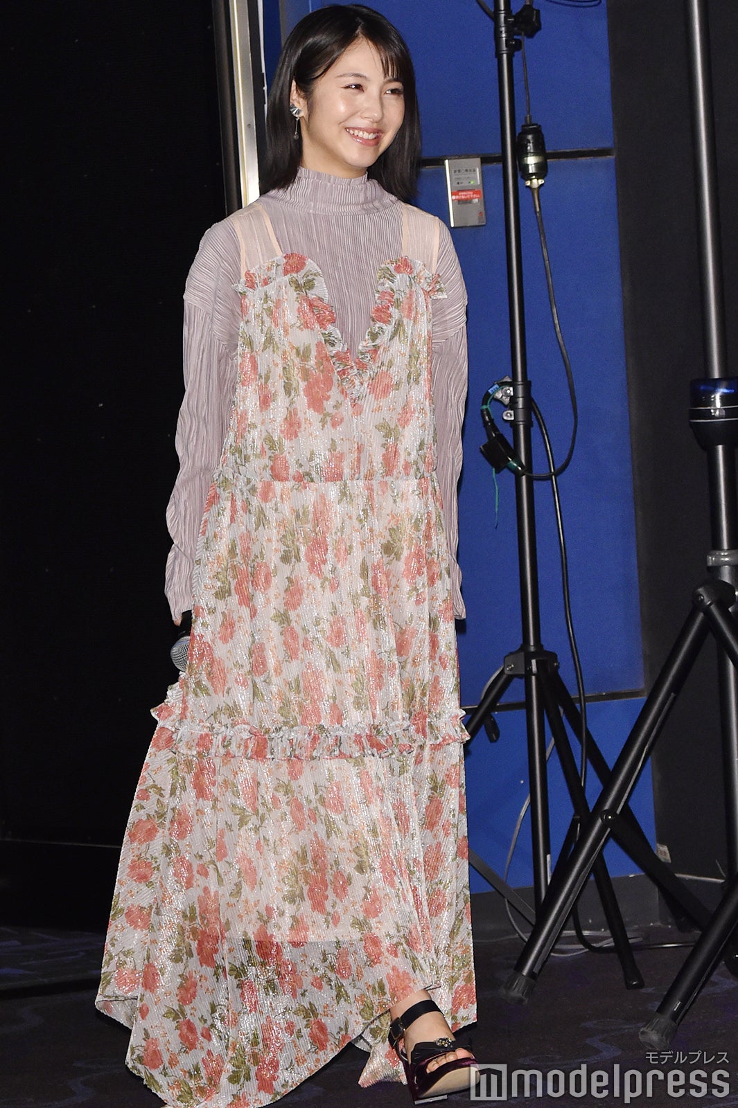 浜辺美波（C）モデルプレス