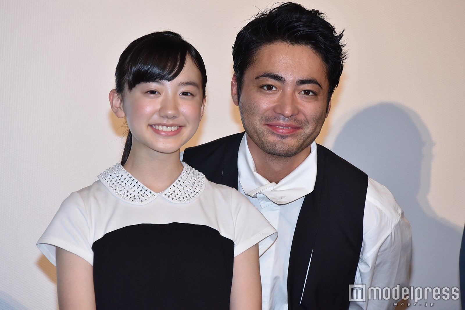 芦田愛菜、山田孝之 （C）モデルプレス