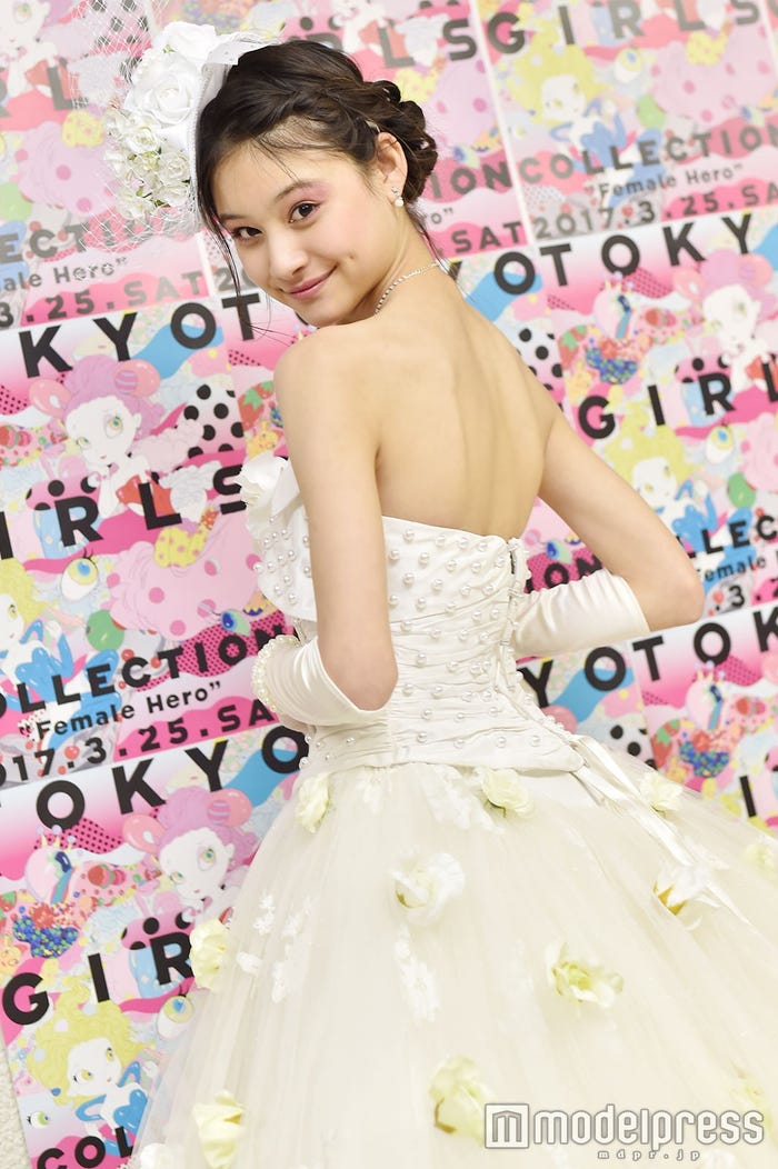 長谷川ニイナ (C)モデルプレス