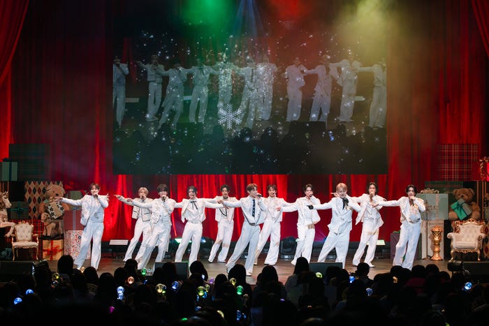 INI(C)LAPONE ENTERTAINMENT