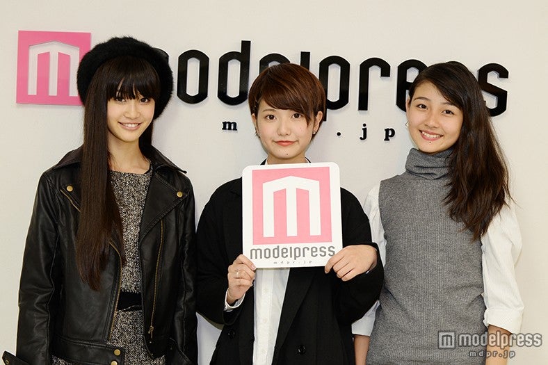 モデルプレス編集部に訪問してくれた生見愛瑠さん、塗木莉緒さん、涼海花音さん