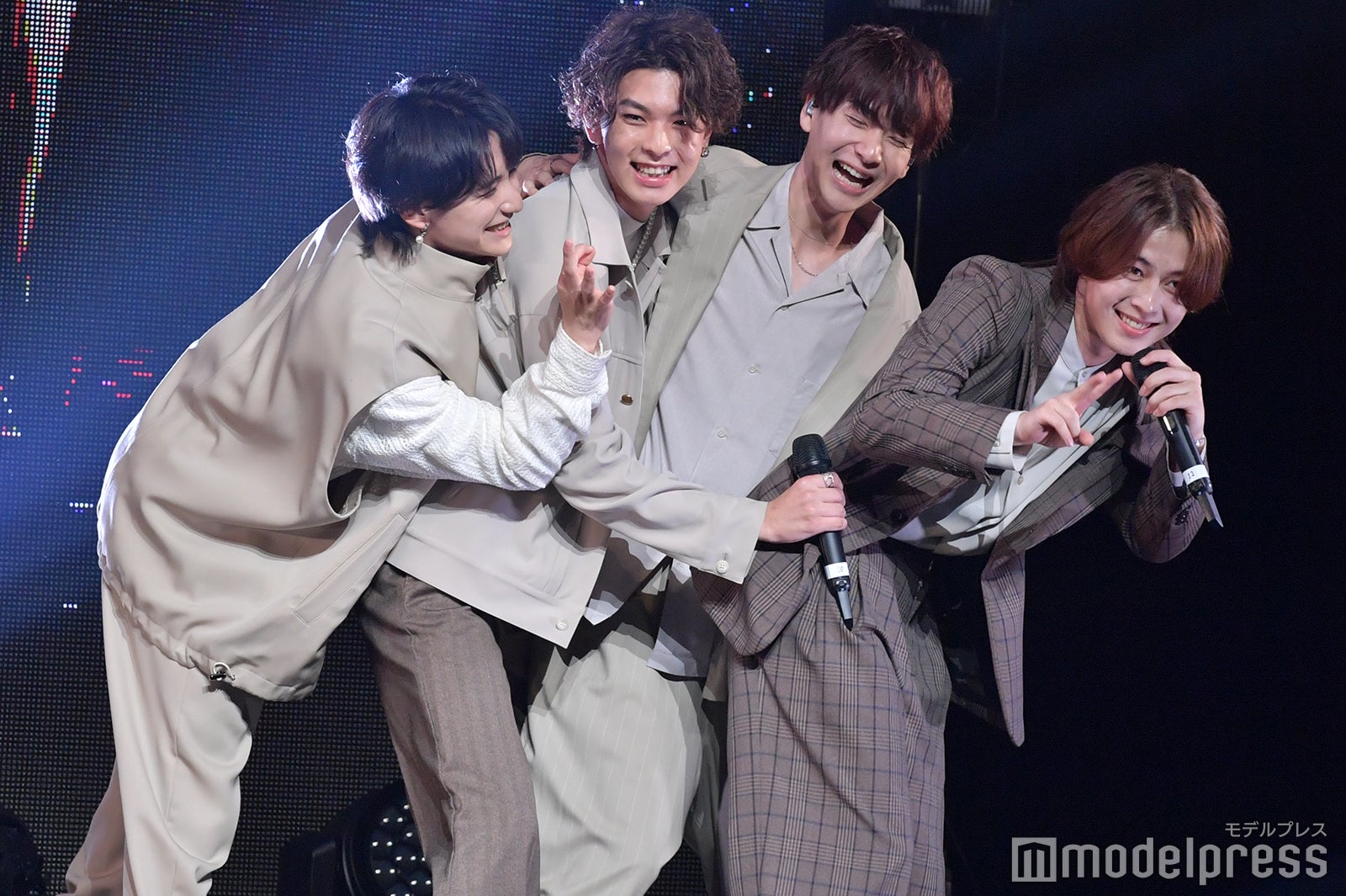 crhug（C）モデルプレス