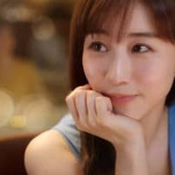 田中みな実が小悪魔全開!あざとかわいい演技で“美脇”を披露