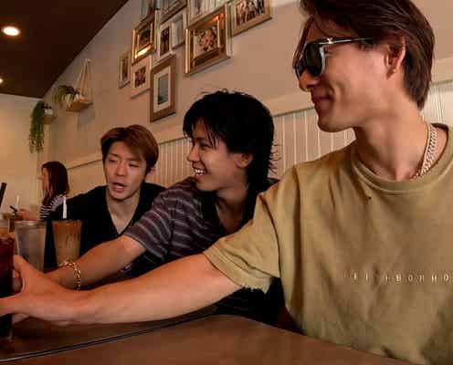 岸優太、“ほぼ裸”突然の行動に反響殺到「さすがすぎる」「愛おしい」