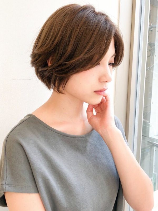 ローレイヤーとはどんな髪型 ショートからロングまで参考になるスタイルまとめ モデルプレス