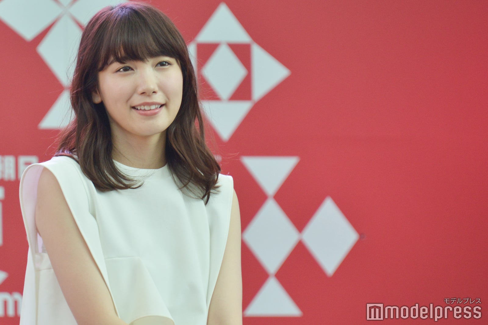 飯豊まりえ （C）モデルプレス