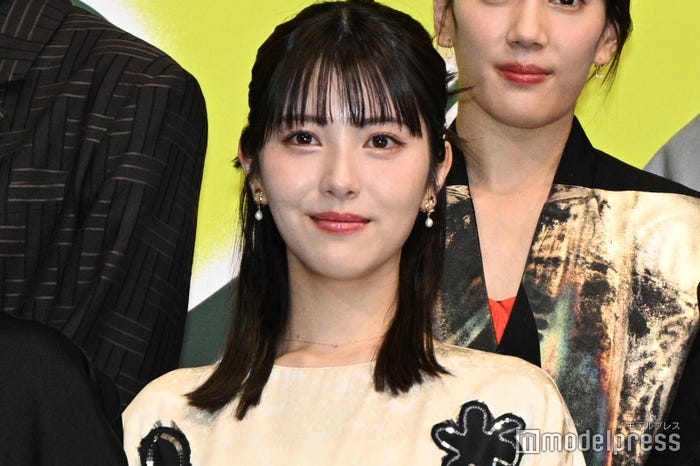 浜辺美波(C)モデルプレス