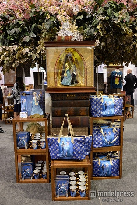 エルサとハンス王子