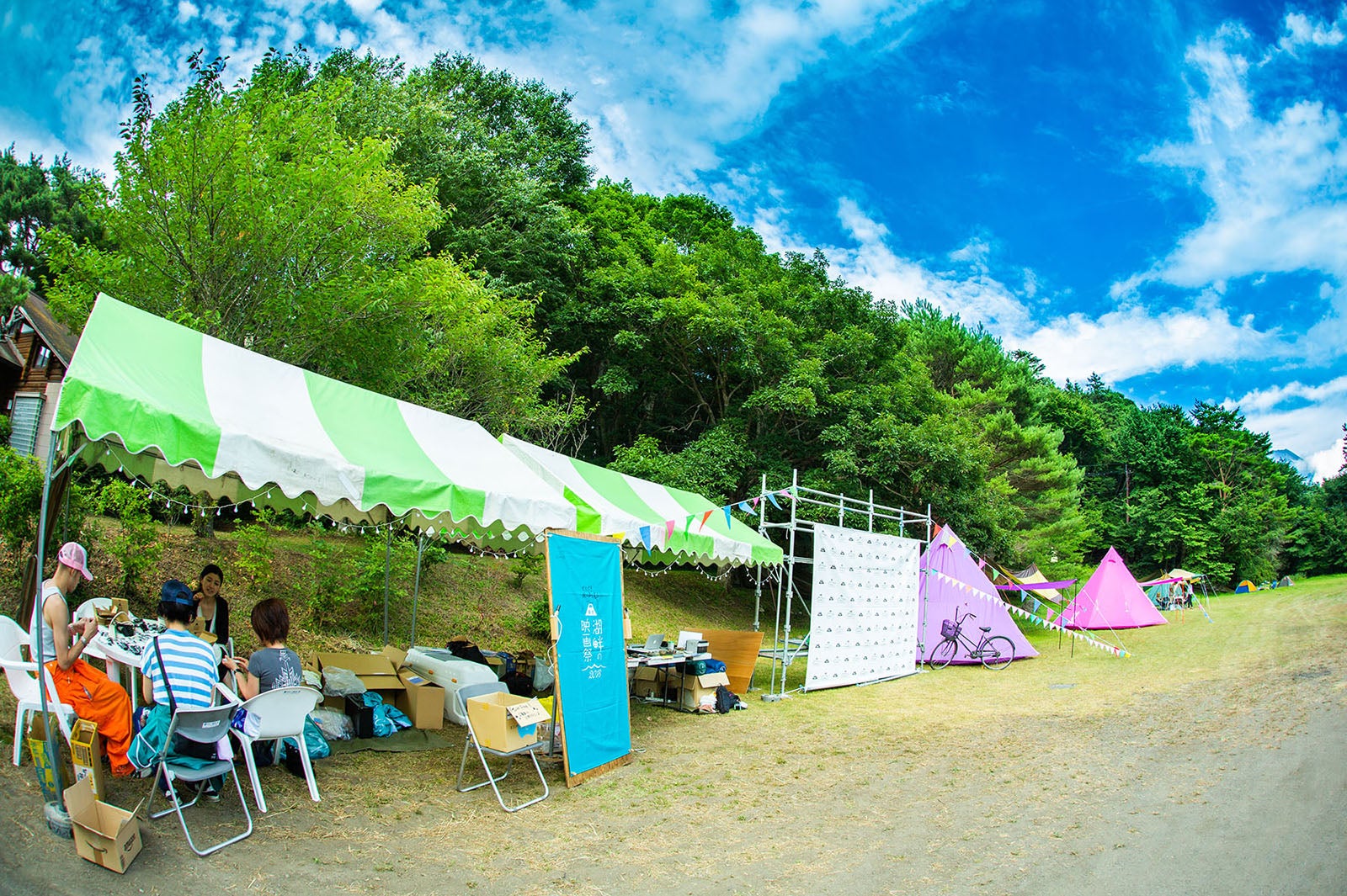 「富士　湖畔の映画祭」昨年の様子／画像提供：湖畔の映画祭実行委員会