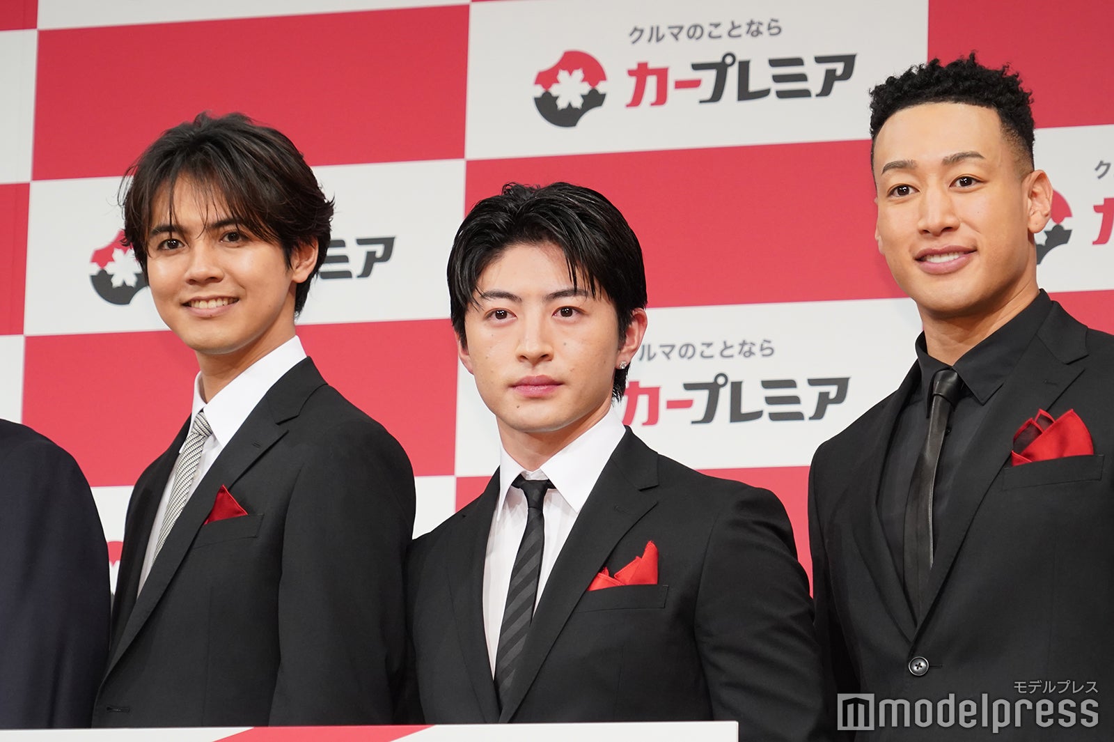片寄涼太、佐野玲於、関口メンディー（C）モデルプレス