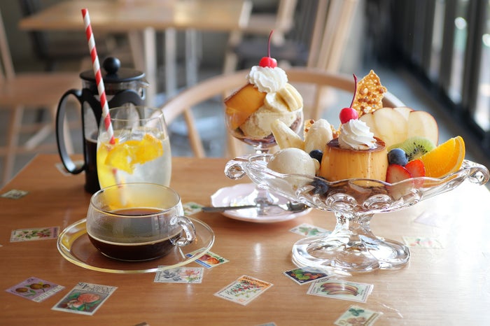 フツウニフルウツ土佐堀パーラー／画像提供：日と々と