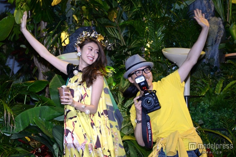 （左から）山田優、レスリー・キー