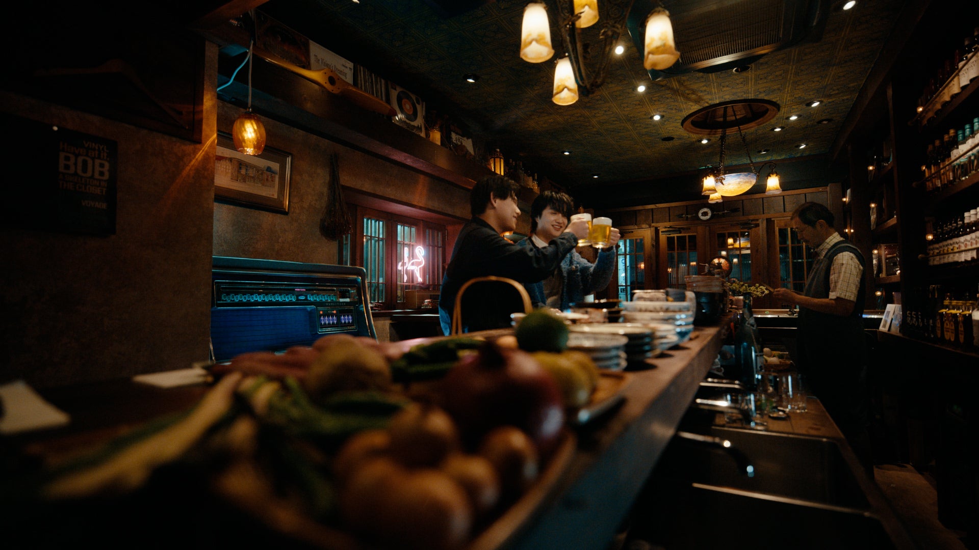 「サン生のCM決まったよ」篇より（提供写真）