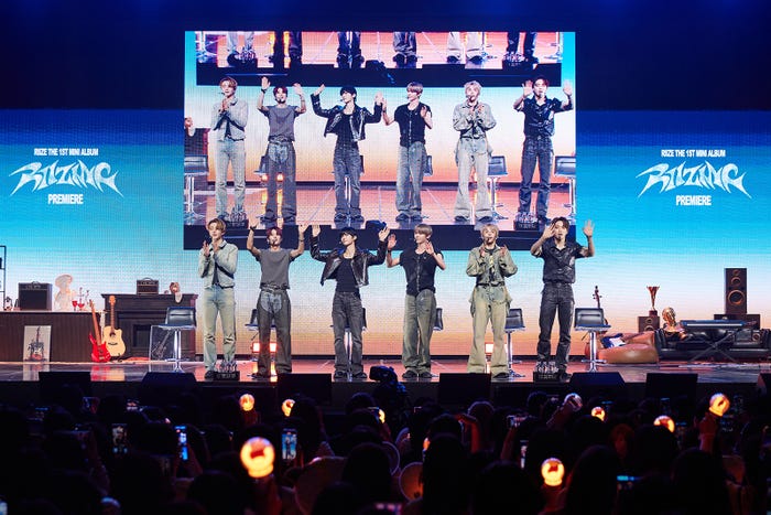 「RIIZE The 1st Mini Album ‘RIIZING’ Premiere LIVE」の様子(提供写真)