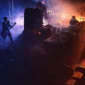 Back Number ライブツアーファイナルの幕張公演延期を発表 清水依与吏が体調不良 モデルプレス Back Number ライブツアーファイナルの幕張公演延期を発表 清水依与吏が体調不良 モデルプレス