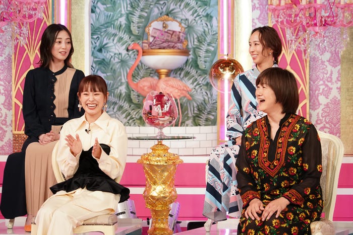 (左上から時計回りに)沢井美優、野口啓代、赤井佳子、高橋愛 (C)日本テレビ