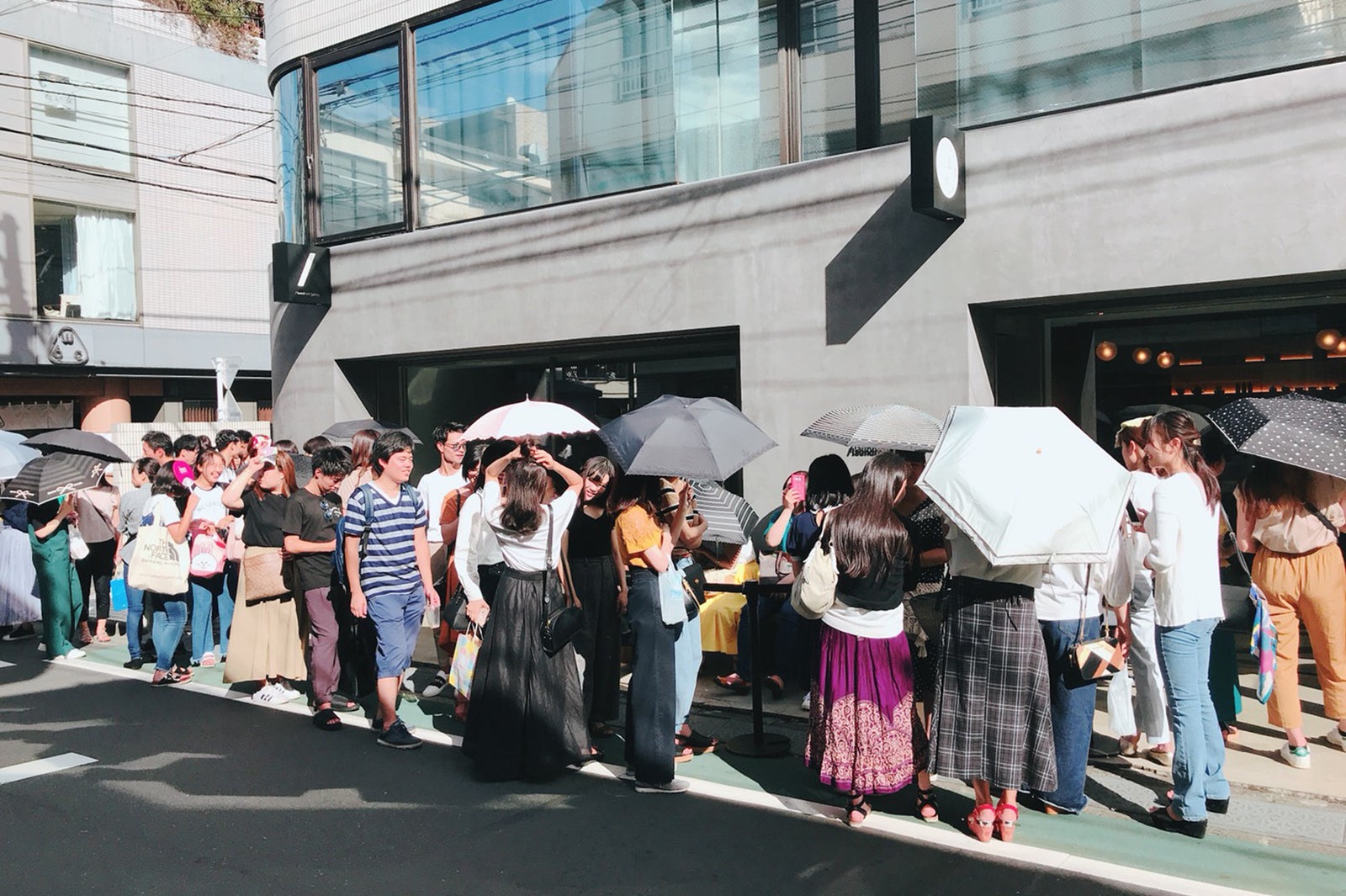表参道店オープン時の行列／画像提供：きちり