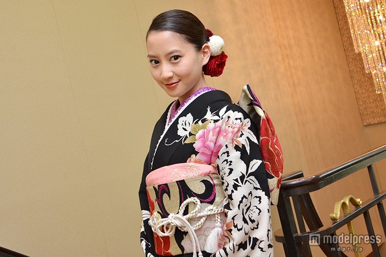 圧倒的な美貌で魅了した河北麻友子