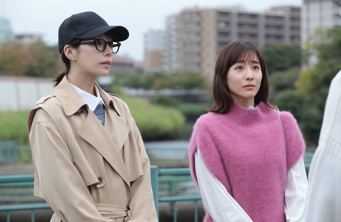 桜井ユキ、田中みな実(C)テレビ朝日