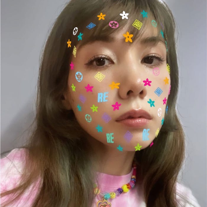 仲里依紗/Instagram ARフィルター例(C)Amuse