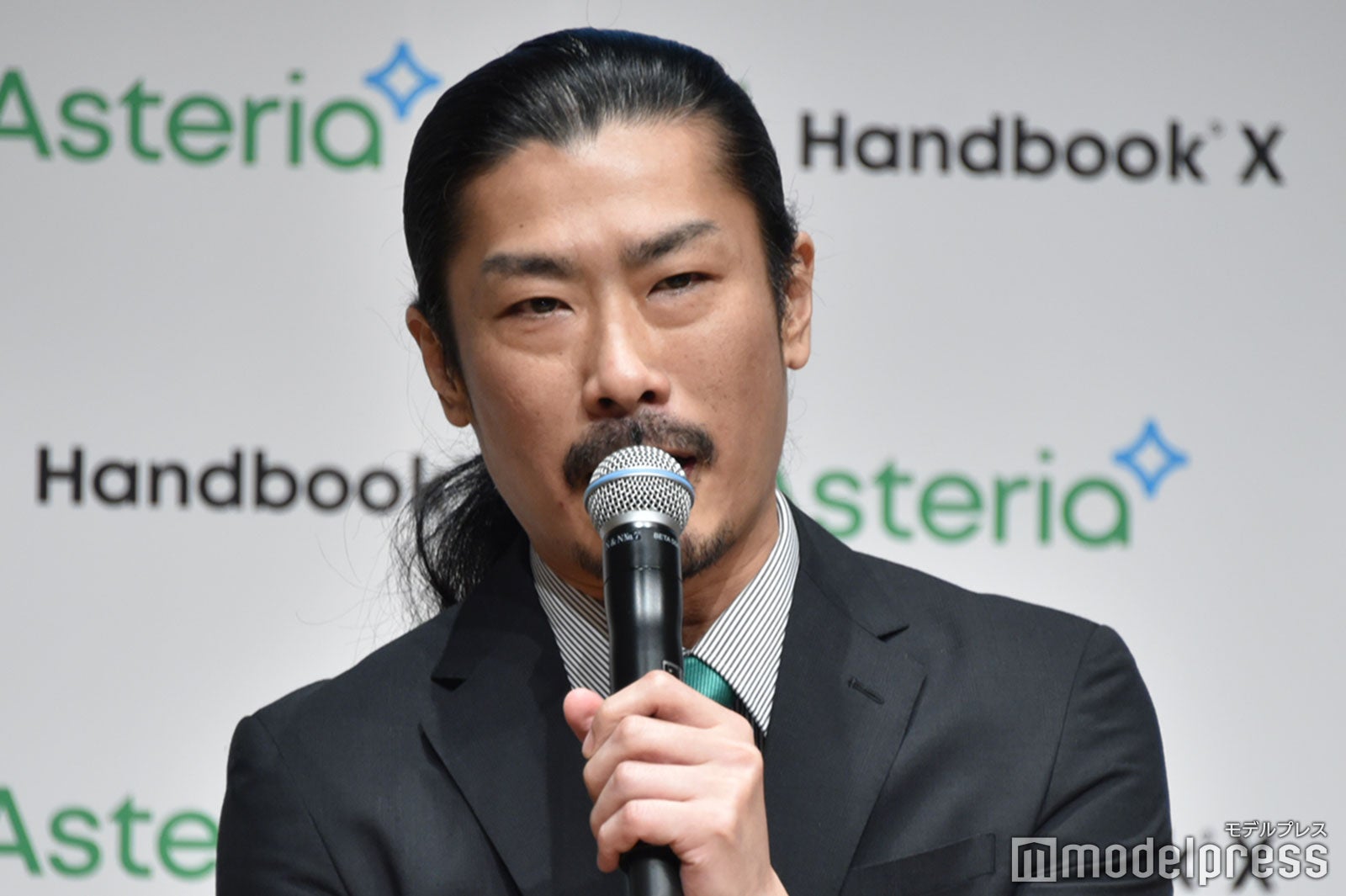 イメチェン前の菅良太郎（C）モデルプレス