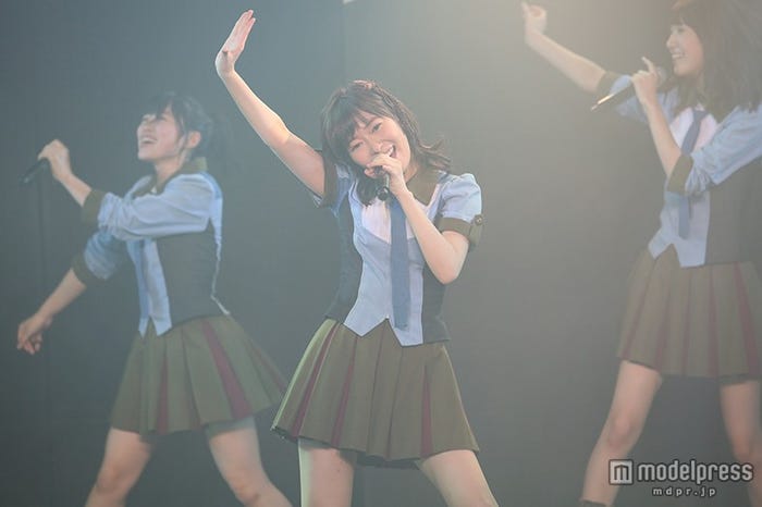 HKT48劇場公演の様子(C)AKS