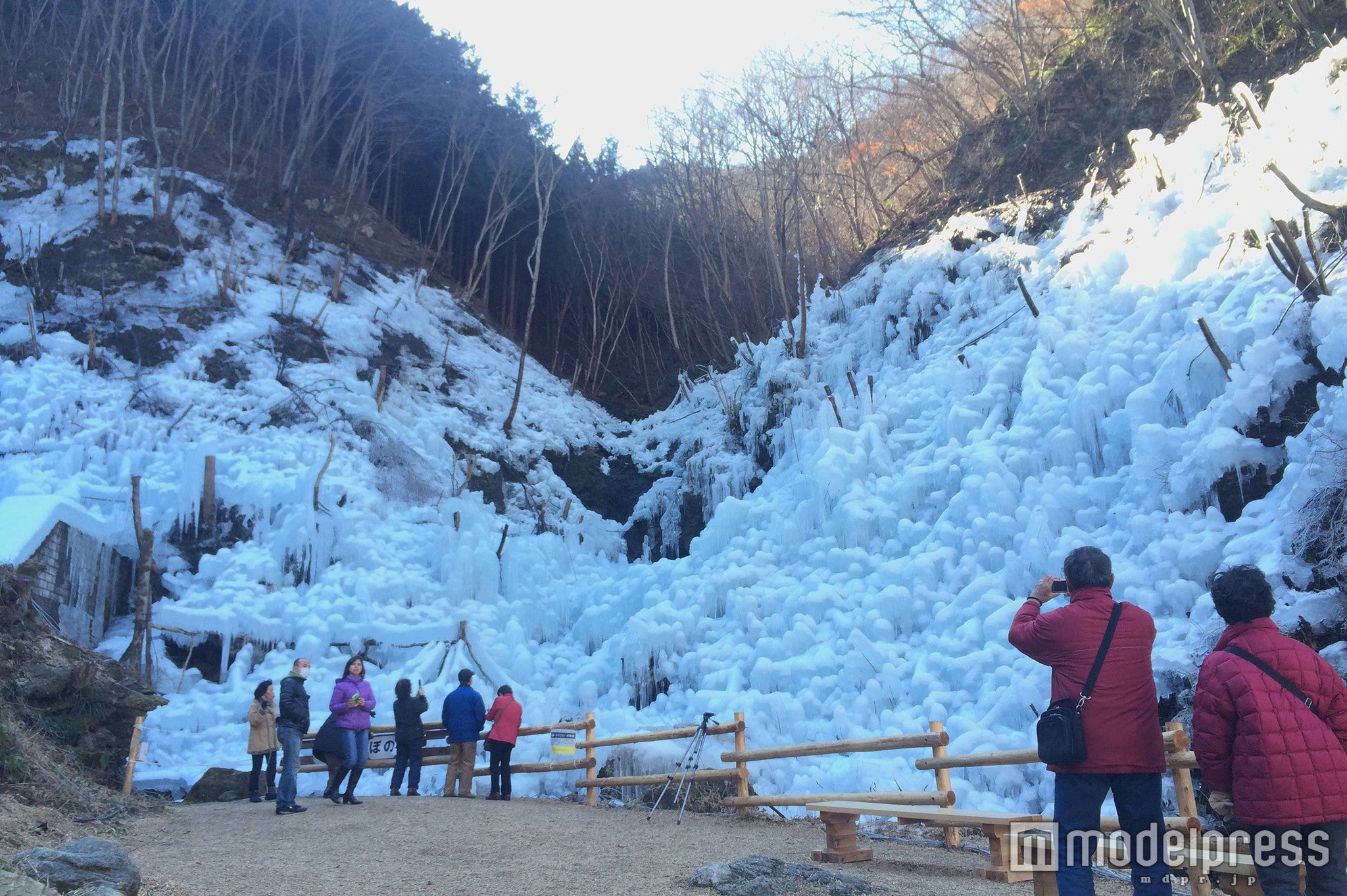 「あしがくぼの氷柱」／画像提供：西武鉄道