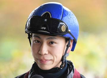 横山武史が甘～いコメント♡「馬にメルシージュテーム（ありがとう、大好き）と言いたい」 東京7Rをメルシージュテームで勝利