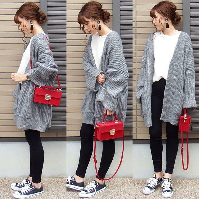 色で遊ぶ カラーバッグ が人気に コーデのアクセントになるバッグ特集 モデルプレス