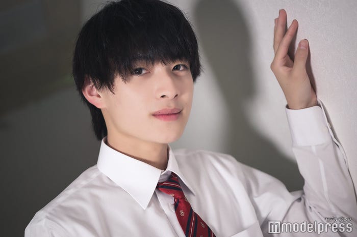 モデルプレスのインタビューに応じた倉田琉偉くん(C)モデルプレス