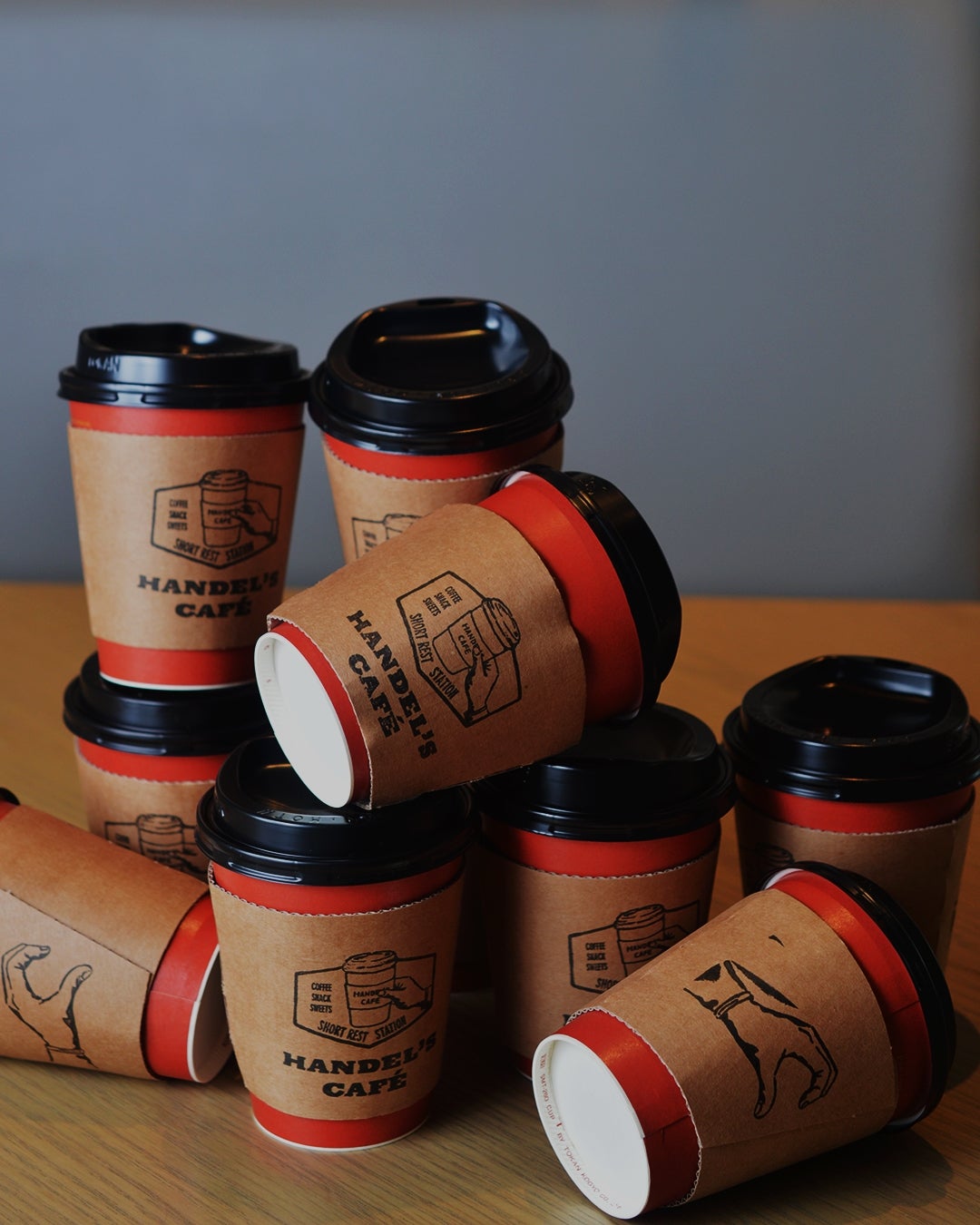 コーヒー豆、茶葉、牛乳などドリンクの材料にはこだわり、コストをカット／画像提供：フレックス