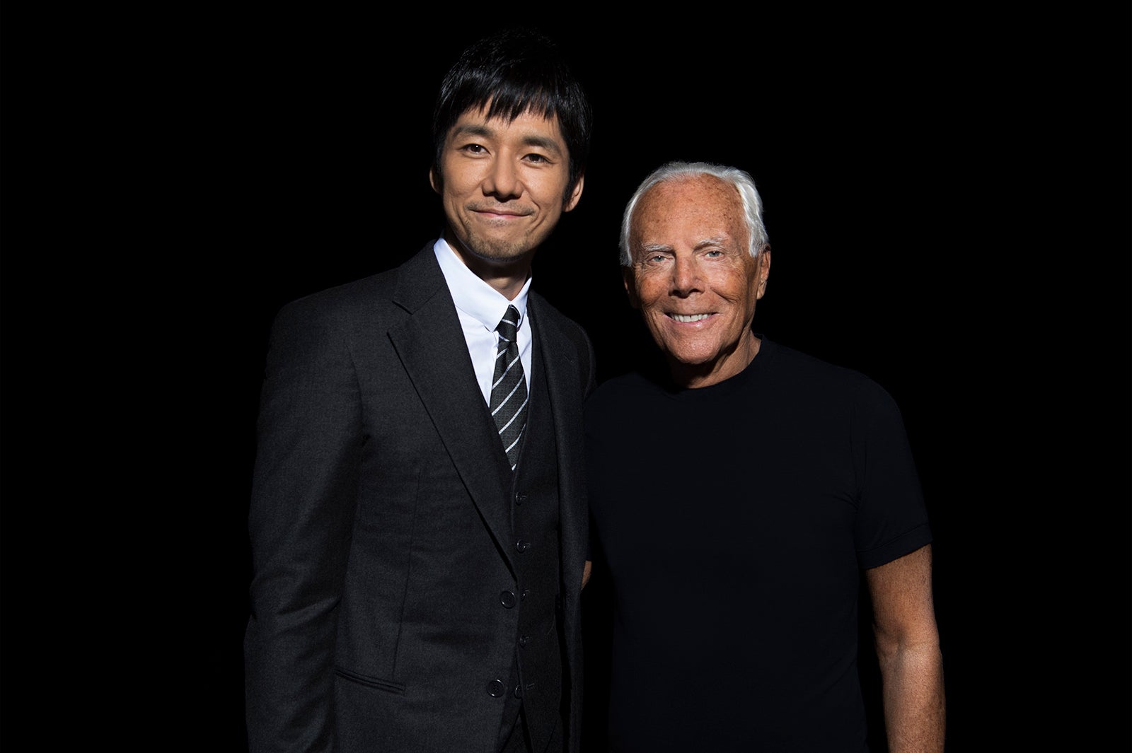 西島秀俊、ジョルジオ・アルマーニ氏（提供写真）