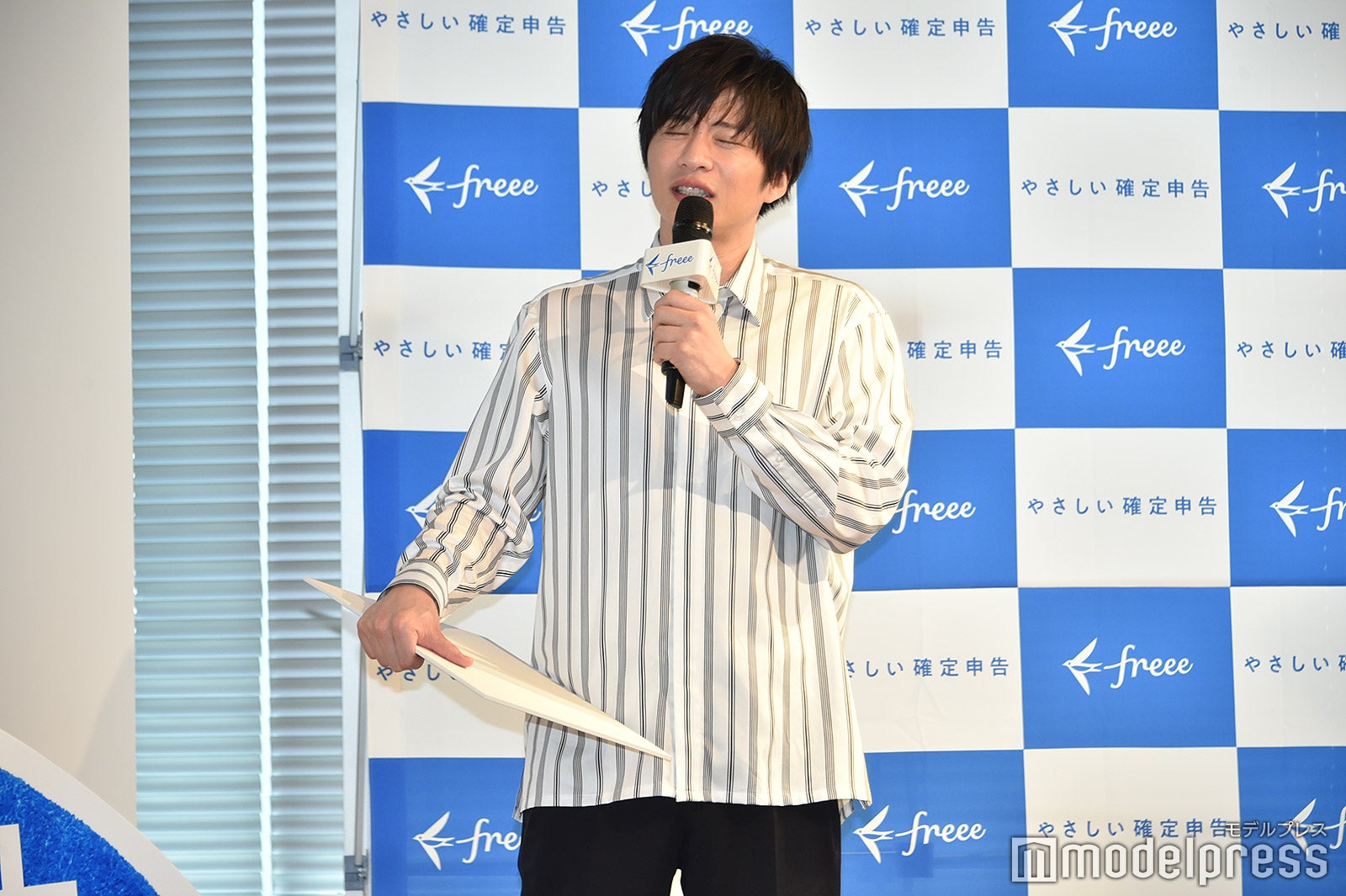 鍛えたいけどサボっていた田中圭（C）モデルプレス