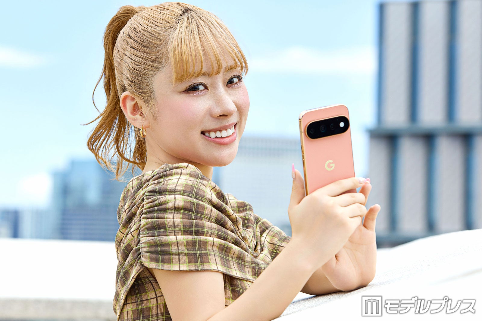 ライブ中に“神ビジュ”自動撮影！混雑会場でつながる！推し活をもっと楽しむなら、au回線の Google Pixel 11 が本命な理由