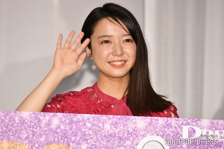 Kinki Kids堂本光一 上白石萌音との再会2ショット公開に 身長差最高 可愛い の声 モデルプレス Kinki Kids堂本光一 上白石萌音との再会2ショット公開に 身長差最高 可愛い の声 モデルプレス