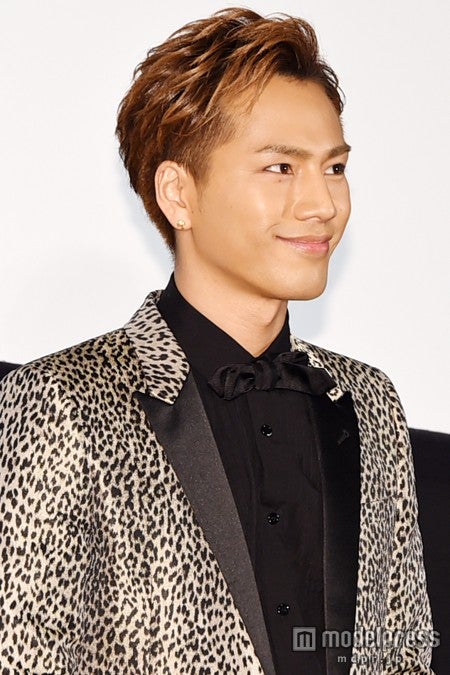 画像2/6) 三代目JSB登坂広臣が照れる 行動全てに黄色い歓声