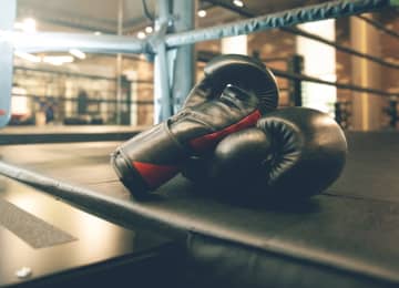 カシメロ 貫禄の5回TKO勝利 自ら望んだ再起戦で溝越斗夢を一蹴 「ルイス・ネリと戦いたい」と悪童対決を希望